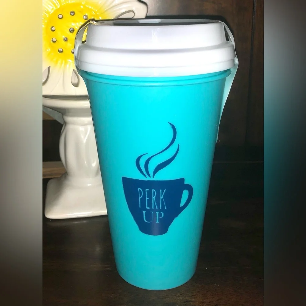 ☕️ 2 TRAVEL COFFEE TUMBLER CUPS ☕️